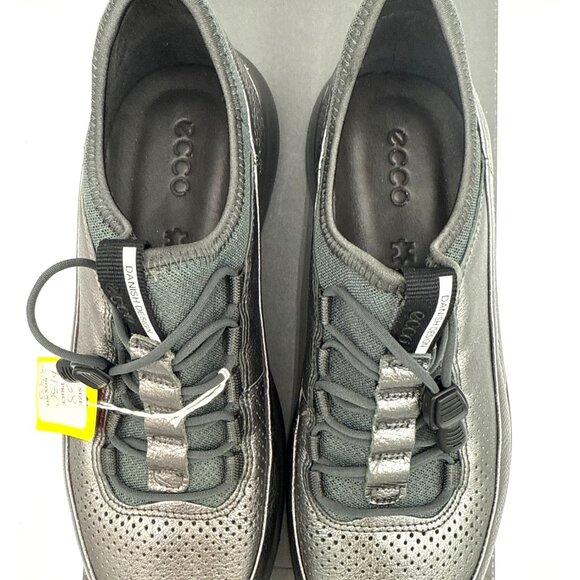 NWT Ecco Soft 5 Toggle Women's EU 38 US 7 Dark Shadow Gray Metalic Leather Shoes - Picture 3 of 10